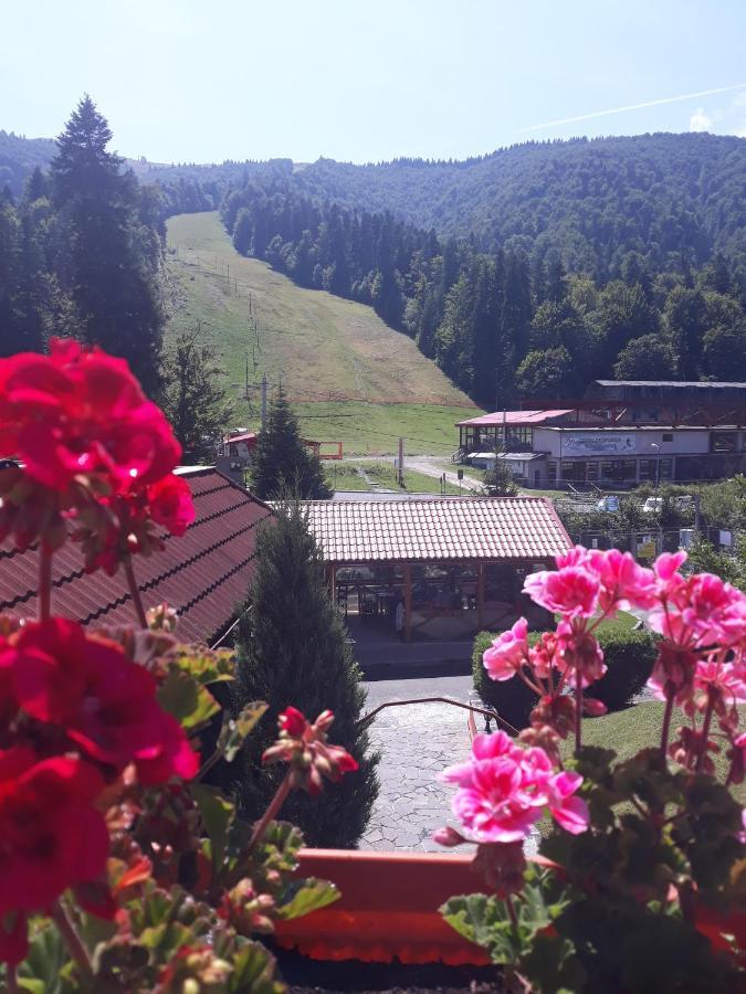 Azuga Ski & Bike Resort Zewnętrze zdjęcie